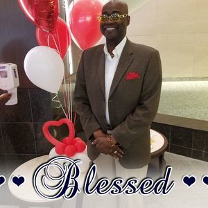 Meet your Posher, Robert